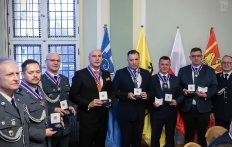 Wręczenie honorowych odznaczeń_2