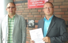 Przedstawiciele ZW NSZZP woj. pomorskiego w Prokuraturze Rejonowej Gdańsk Wrzeszcz (2013)